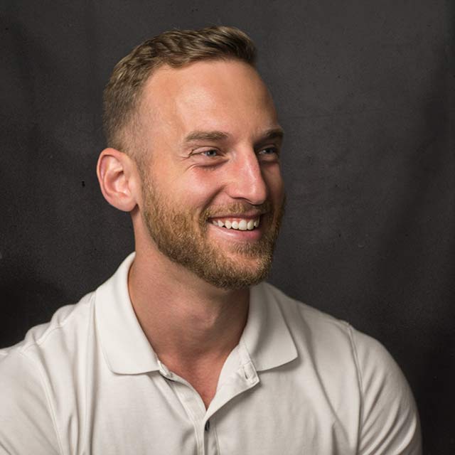 JEBCommerce Employee Profile - Thomas Henderson